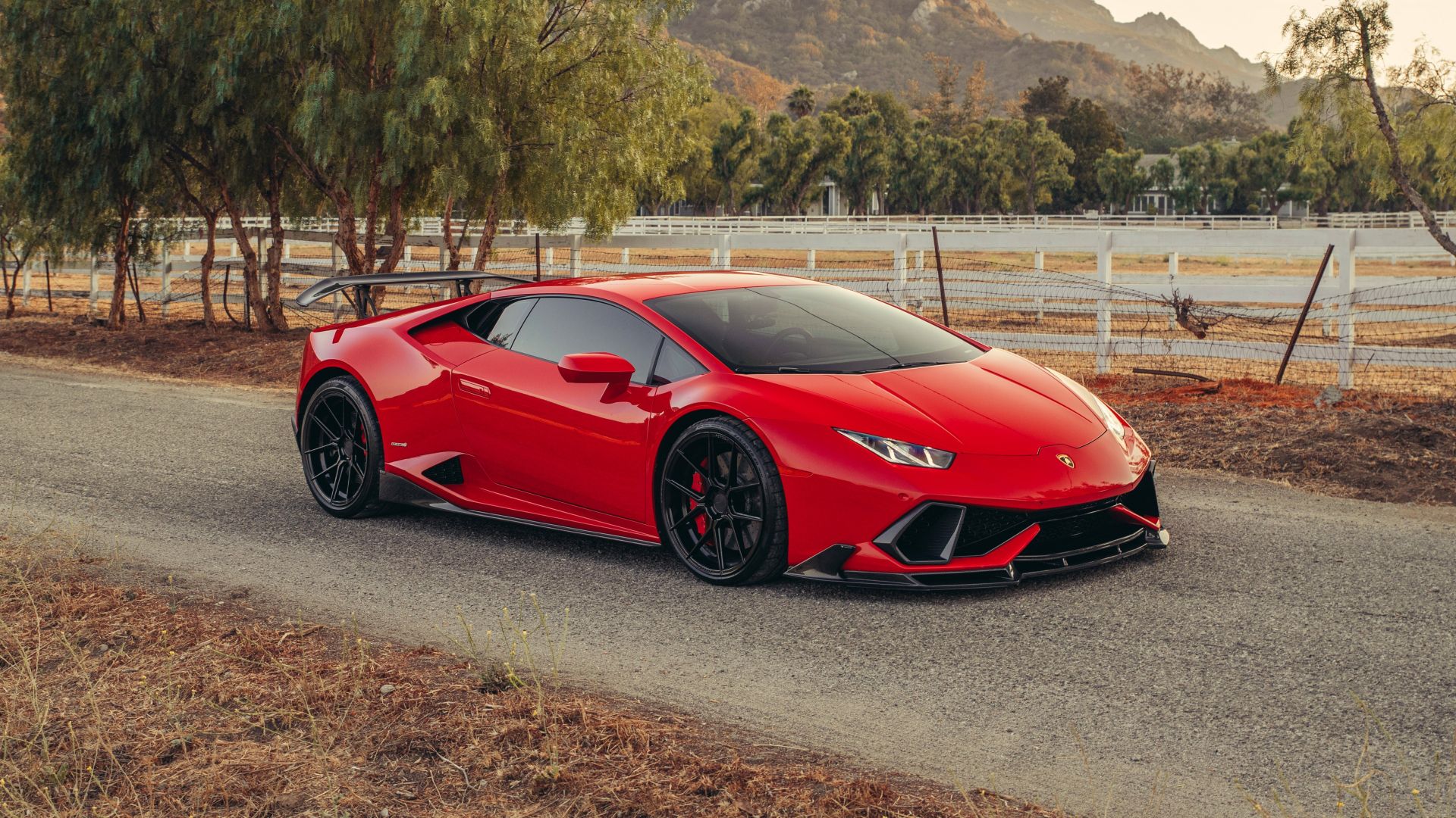 Red Lamborghini Background Pictures